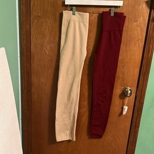 Nude and dark magenta leggings